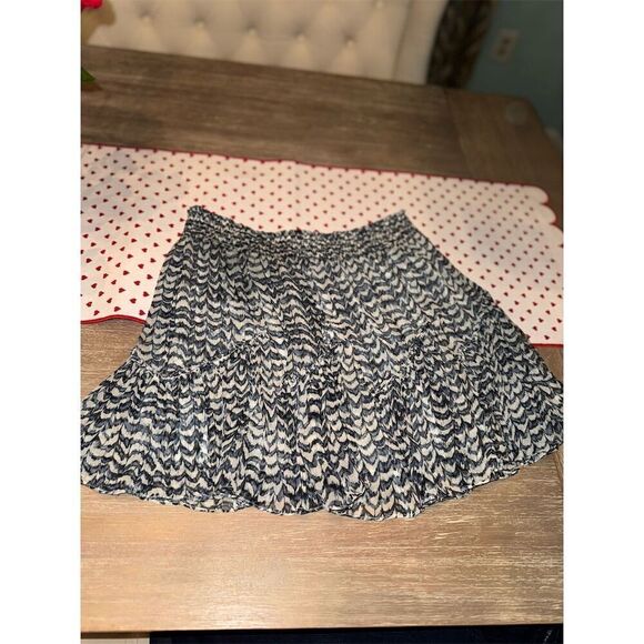 INTERMIX Women's‎ XL Blue Geometric Smocked Tiered Mini Skirt Casual - Picture 11 of 11